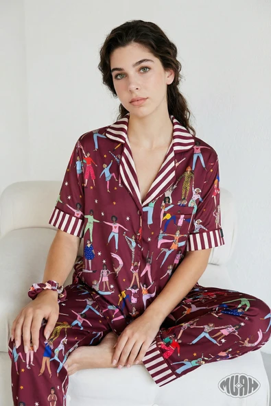 Dance of Life Kadın Saten Pijama Takımı İnsan Figürlü Kısa Kollu Bordo ürün görseli 1