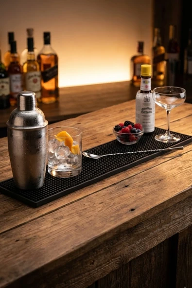 Fhilli Mate - Bar Matı Silikon Kaydırmaz Bartender Servis Matı 8 x 59 cm ürün görseli 1