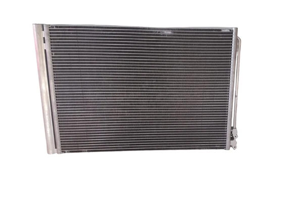 Klima Radyatör BMW 5 /6 / 7 Serisi F18 2010 9 149 395 ürün görseli 1