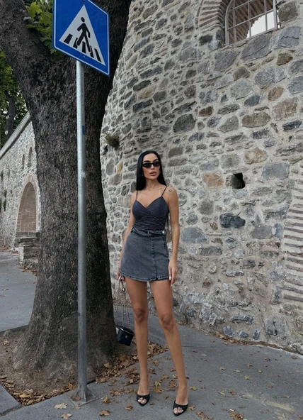 İp Askılı Kruvaze Yaka Bluz ürün görseli 1