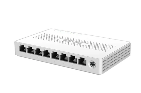 Tenda SM108 8 Port 2.5G Switch Plastik Kasa ürün görseli 1
