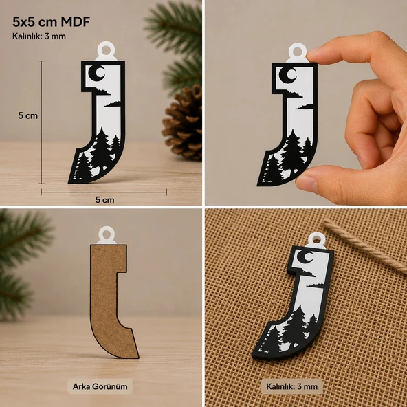 J Harf Yılbaşı Süsü – MDF Çam Ağacı Desenli Asılabilir Dekor (5x5 cm) ürün görseli 1