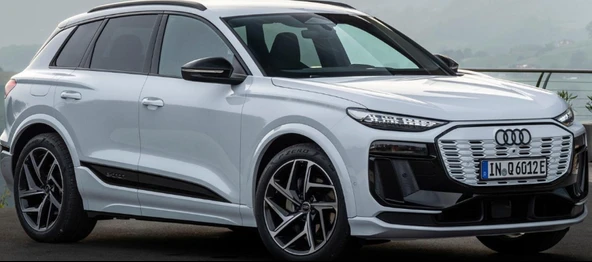 DK Tuning Q6 2025+ Bagaj Siyah Yazı Logo Arma Audi İle Uyumlu ürün görseli 1