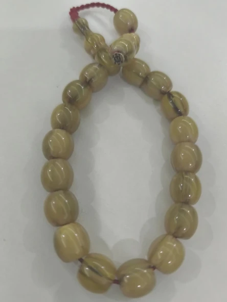 Zeyzun Usta Dört Parmak Boy Efe Maskot Sıkma Kehribar Tespih 12,5x13 mm Fıçı Kesim ürün görseli 1