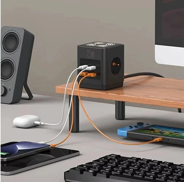 Akım Korumalı 3’Lü Priz Gece Lambalı 25W 2Xusb 2Xtype-C Çıkış Yüksek Gerilim Koruma Priz Çoğaltıcı