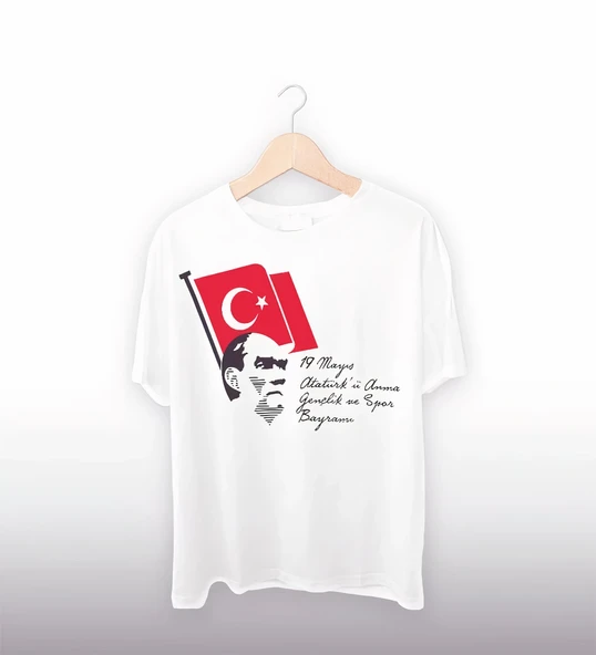 19 Mayıs Atatürk'ü Anma Gençlik ve Spor Bayramı Baskılı Oversize T-shirt - Beyaz ürün görseli 1
