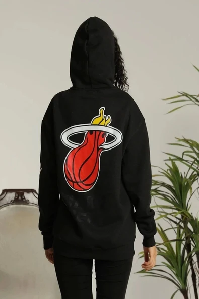 Kadın Oversize Kapüşonlu Cepli Baskılı 3 İplik Pamuklu Hoodie Sweatshirt - Siyah ürün görseli 1