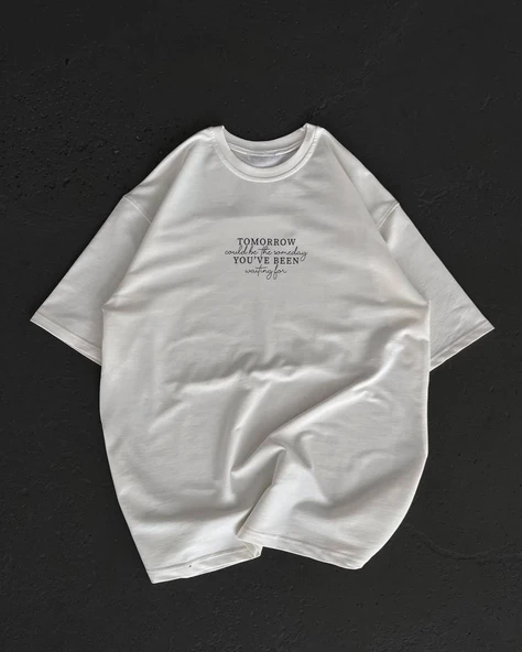 Kadın Baskılı T-Shirt Kısa Kol Bisiklet Yaka Oversize Rahat Kalıp Günlük Tişört   - Beyaz ürün görseli 1