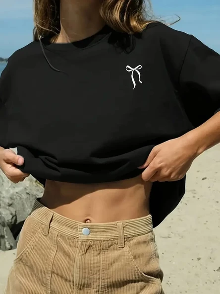 Kadın Tişört fiyonk baskılı Bisiklet yaka yazlık Kısa Kol oversize t-shirt - Siyah ürün görseli 1