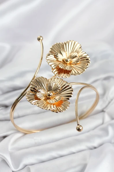 Pazu Bileklik Gold Renk Pirinç Çiçek Model TJ-BB8565 ürün görseli 1