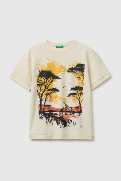 United Colors of Benetton Erkek Çocuk Ekru Önü Baskı Detaylı Bisiklet Yaka T-Shirt 6-14 Yaş ürün görseli 1