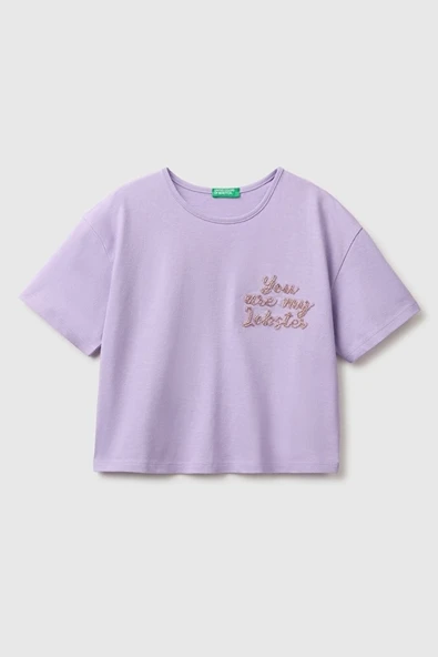 United Colors of Benetton Kız Çocuk Lila Ön ve Arka Baskı Detaylı Boncuk İşlemeli Geniş Yaka T-Shirt 6-14 Yaş ürün görseli 1