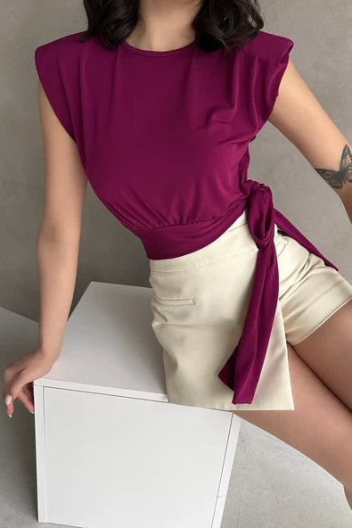 Omuzu Vatkalı Beli Kuşaklı Bluz ürün görseli 1