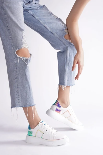 Kadın Beyaz Sneaker Spor Ayakkabı ürün görseli 1