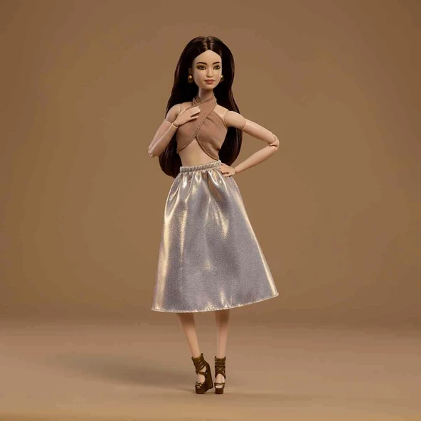 JJX25 Barbie Basics 06 - Siyah Uzun Saçlı ürün görseli 1