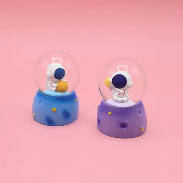 Işıklı Mini Sevimli Astronot Kar Küresi 1 Adet ürün görseli 1