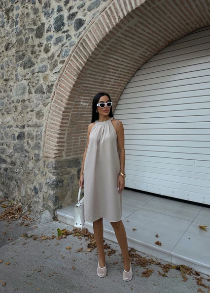 Halter Yaka Dokuma Midi Elbise - Resim 3