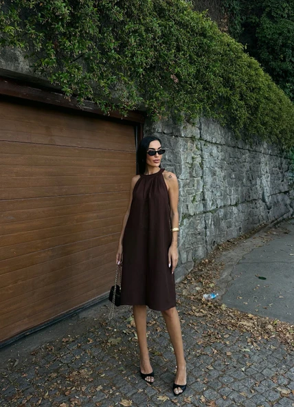 Halter Yaka Dokuma Midi Elbise - Resim 4