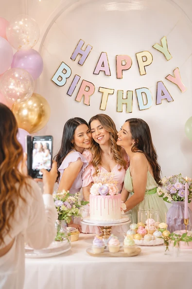 Happy Birthday Banner Makaron Varaklı Doğum Günü Parti Süsü Dekorasyonu ürün görseli 1