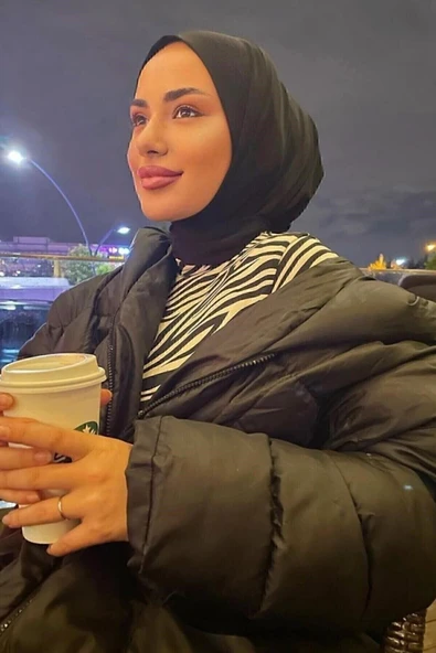 Organic Scarfs Hijabchi Trend Kadın Tesettür Siyah Çıtçıtlı Boyunluk Hijap Bone Model Eşarp Şal ürün görseli 1