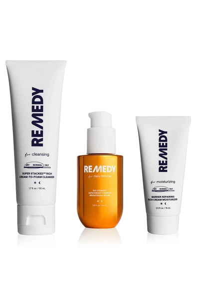 Remedy Nemlendirici Aydınlatıcı ve Bariyer Onarıcı 3'lü Cilt Bakım Seti ürün görseli 1