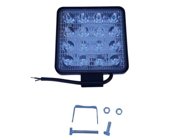 16 Ledli Kare Far 10-30V 48W ürün görseli 1