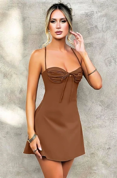 Arias Closet Özel Tasarım İnce Askılı Sırt Dekolteli Kahverengi Mini Saten Gecelik ürün görseli 1