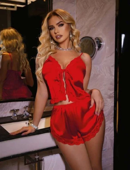 Arias Closet Kırmızı İnce Askılı Dantel İşlemeli Dekolteli Saten Şortlu Takım ürün görseli 1