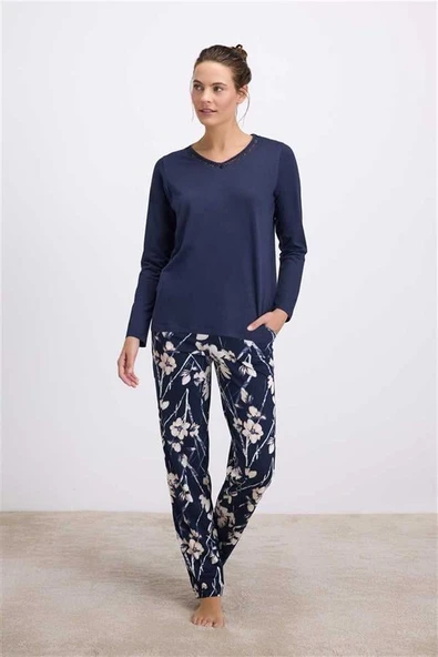 Arias Closet Çiçek Desenli Uzun Kollu T-Shirt ve Pantolon Pijama Takımı ürün görseli 1