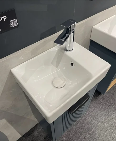 Turkuaz Seramik Sharp 40X30 cm Etajerli Lavabo ürün görseli 1