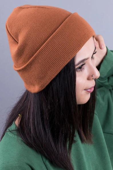 Quatex Kahverengi Unisex Katlamalı Triko Düz Bere ürün görseli 1