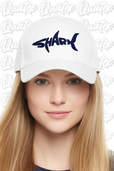 Quatex Shark Nakışlı Şapka – Beyaz %100 Pamuk Gabardin Unisex Model ürün görseli 1