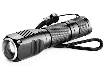 F-82 T6 Led Zoomlu 2000 Lm Yüksek Işık Şarjlı El Feneri ürün görseli 1