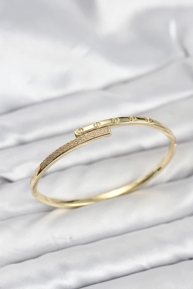 Pirinç Gold Renk Zirkon Taşlı Kadın Kelepçe Bileklik TJ-BB8223 ürün görseli 1