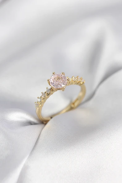 Gold Renk Pembe Tek Taş Model Zirkon Taşlı Kadın Yüzük TJ-BYK3991 ürün görseli 1