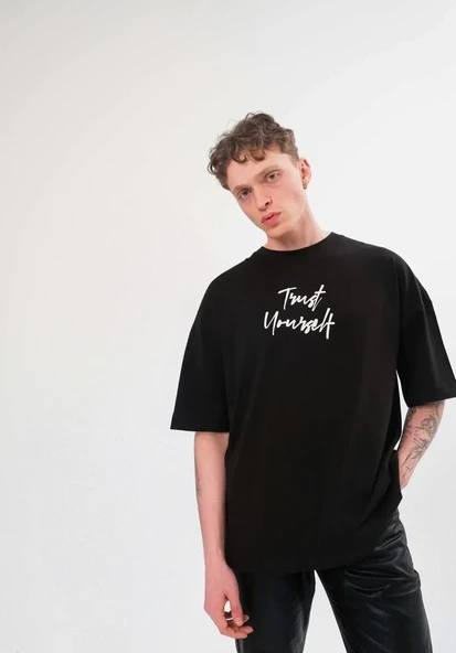 Unisex Bisiklet Yaka Baskılı Oversize T-shirt - Siyah ürün görseli 1
