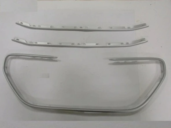 Peugeot 301 2013-2016 Ön Panjur Dış Gri (Krom Değildir) Çıtası (3 Parça) Set (Adet) (Oem No:1608715980) ürün görseli 1