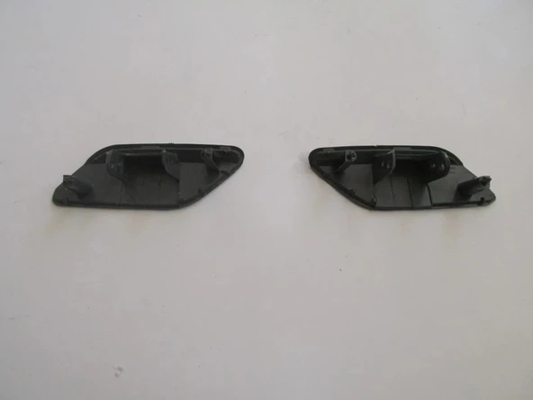 Volkswagen Jetta 6 2011-2014 - Far Yıkama Kapağı Sağ - Sol Aynı Adet Set (2 Parça) (Oem No: 5C6955110Gru) ürün görseli 1