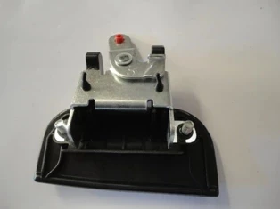 Nissan Pathfinder- 1996-1999  Arka Kapı Dış Açma Kolu Sol Siyah Pütürlü (Hushan) (Oem No:826073W420) ürün görseli 1