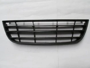 Volkswagen Polo- 5- 2005-2009  Ön Tampon Panjuru Siyah (Tek Farlı Tip) (Tw) (Oem No:6Q0853677B9B9) ürün görseli 1