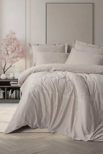Cotton Box Brode Nakışlı Saten Çift Kişilik Nevresim Takımı Alameda Lila ürün görseli 1
