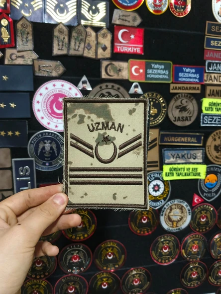 Çöl Desenli Jandarma Uzman Çavuş 3 Kademeli 12 cm x 9 cm Nakış Yeni Model ürün görseli 1
