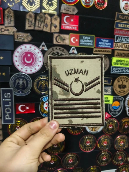 Çöl Desenli Jandarma Uzman Çavuş 5 Kademeli 12 cm x 9 cm Nakış Yeni Model ürün görseli 1