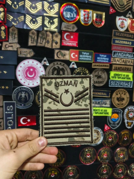 Çöl Desenli Jandarma Uzman Çavuş 7 Kademeli 12 cm x 9 cm Nakış Yeni Model ürün görseli 1