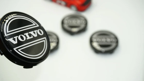 Volvo Jant Göbeği Kapak Seti 60mm Siyah Renk ürün görseli 1