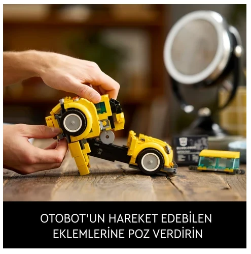 LEGO  Icons Bumblebee 10338 - Yetişkinler için Koleksiyonluk Robot Aksiyon Figürü Yapım Seti (950 Parça) - Resim 2