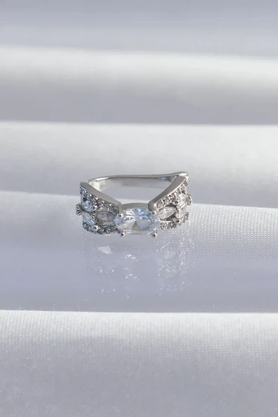 Pirinç Gümüş Renk Zirkon Taş Kaplama Earcuff Küpe - TJ-BKP9336 ürün görseli 1