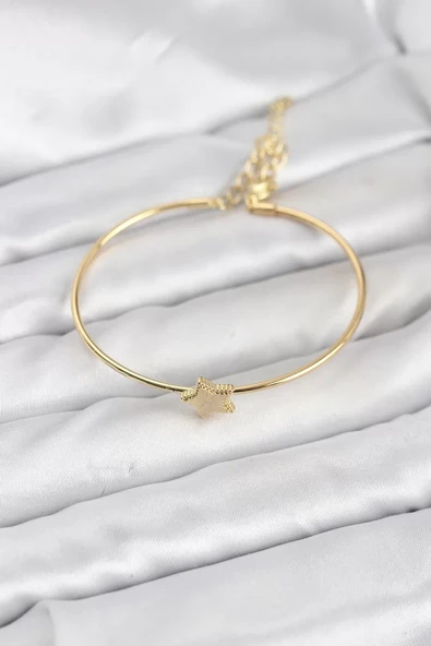 Yıldız Model Gold Renk Kadın Bileklik - TJ-BB8236 ürün görseli 1