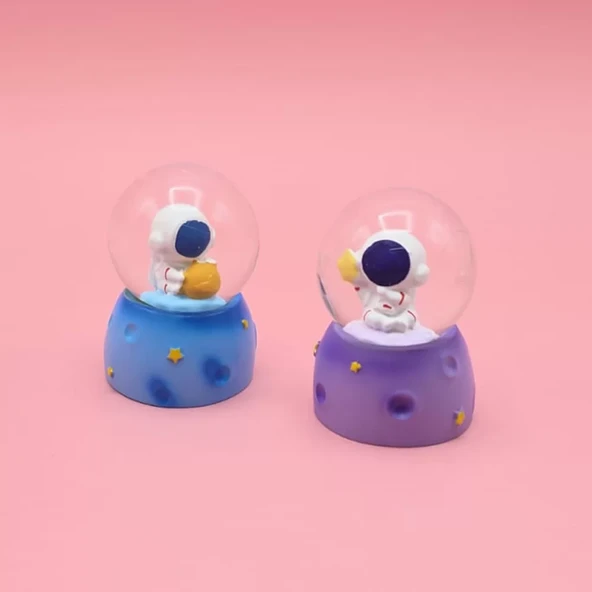Işıklı Mini Sevimli Astronot Kar Küresi 1 Adet ürün görseli 1