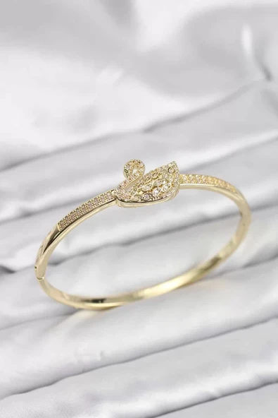 Pirinç Gold Renk Zirkon Taşlı Kuğu Model Kadın Kelepçe Bileklik - TJ-BB8228 ürün görseli 1